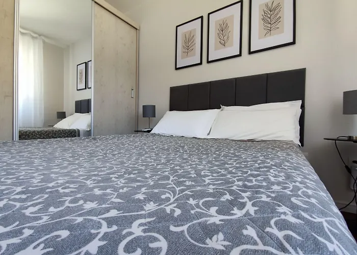 Atalaia Apartment *